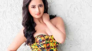 Not worried about being judged in Comedy Classes says Rashami Desai