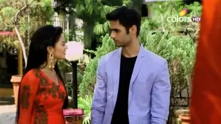OMG: Sanskar to put Sindoor on Swara's forehead in Swaragini!