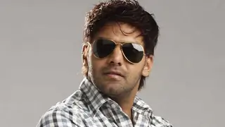 Arya to team up with K.V Anand's next Thumbnail