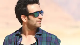 Nandish takes up sign language lessons... Thumbnail