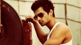Yuvraj Thakur exits  Kaisi Hai Yeh Yaariyan!
