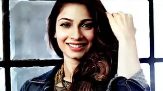 Would've loved Ajay Devgn as a host of 'Khatron Ke Khiladi': Tanishaa thumbnail