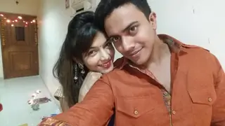 Hooked: Pooja Sharma and Pushkar Pandit! thumbnail