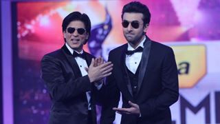 When Ranbir imitated SRK to impress girls Thumbnail