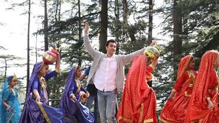 Team 'Tamasha' gets a lesson in Folk Music and Dance in Shimla! Thumbnail