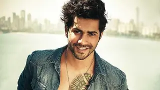 Varun Dhawan keen to act in remakes of 'Darr', 'Baazigar' Thumbnail