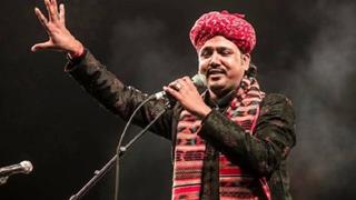 Mame Khan enthralls audience at 'Awestrung' concert