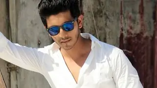 Kanwar Dhillon miffed on being linked up with co-stars! Thumbnail