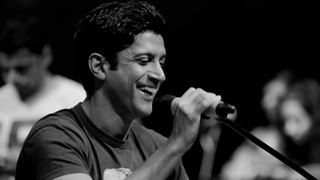 Farhan Akhtar sings for 'Wazir' Thumbnail