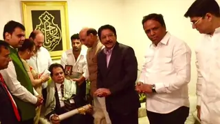 Dilip Kumar honoured with Padma Vibhushan thumbnail