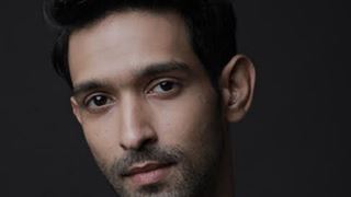 Vikrant Massey pays tribute to Guru Dutt!