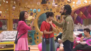 #BB9 : Keith appreciated Rishab for fighting with Rochelle! Thumbnail