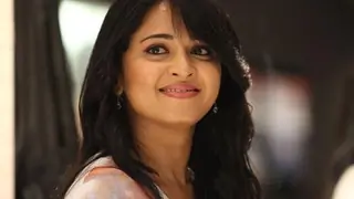 Anushka Shetty yet to sign up for 'Rudraksha' Thumbnail