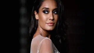 Lisa Haydon prefers confident, free-spirited men Thumbnail