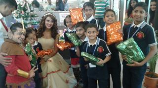 Team Baal Veer graces underprivileged children with Christmas celebrations!