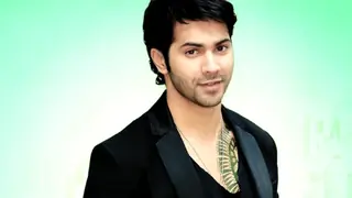 Varun Dhawan's chocolate boy image irritates him! Thumbnail