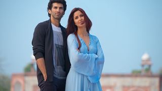 B -town accolades Fitoor trailer!
