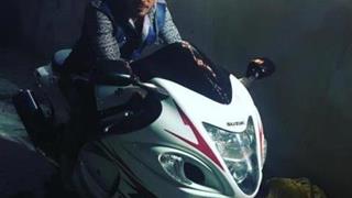 Dil Dostii Dance fame, Kunwar Amar buys a new bike! Thumbnail