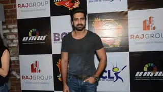 "Naa Dilip Kumar, naa Amitabh Bachchan, mein Avinash Sachdev!" Thumbnail