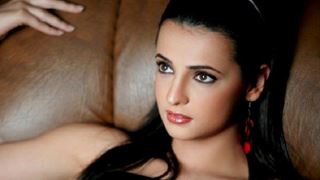 Shocking : Why did Sanaya Irani not invite her Jhalak family? thumbnail