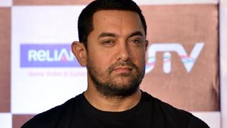 Aamir blames media for exaggerating his comment on intolerance! Thumbnail