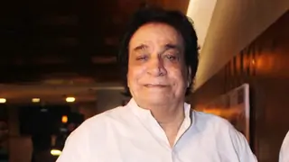 Looking at Padma awardees, it's good I didn't get it: Kader Khan Thumbnail