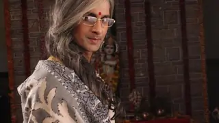 Ravi Dubey, The 'Chachi 420' on Jamai Raja! Thumbnail