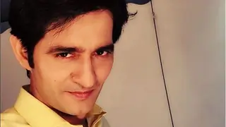 After Balika Vadhu and Gangaa, Hiten Tejwani bags a third show! Thumbnail