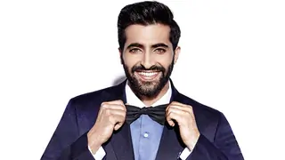 Akshay Oberoi's character kept under wraps in 'Fitoor' Thumbnail