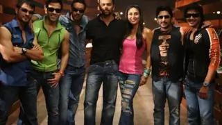 Rohit Shetty all set to make Golmaal 4? Thumbnail