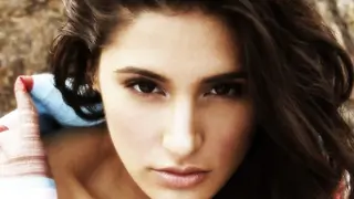 Nargis Fakhri happy to learn about Maharashtrian culture for 'Banjo' Thumbnail