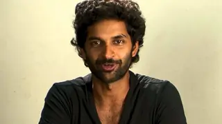 Purab Kohli's e-Valentine's Day plans! Thumbnail