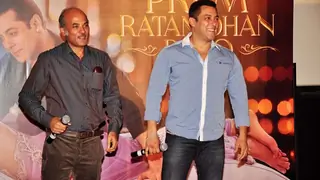 Salman-Sooraj to team up again for an action-drama?! Thumbnail