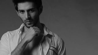 Kartik Aaryan plays Muslim boy in Tanuja Chandra's film