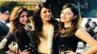 The 'Jeannie Aur Juju' beauties reunite...!!