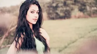 Guess what is Aakanksha Singh a huge fan of...?? thumbnail
