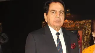 Dilip Kumar happy to learn about Sanjay Dutt's release Thumbnail
