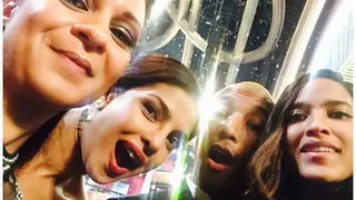 Priyanka Chopra takes selfie with Pharrell William Thumbnail