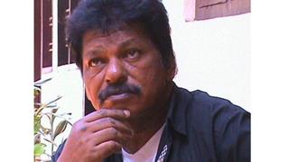 Malayalam film director Mohanroop's last rites conducted Thumbnail