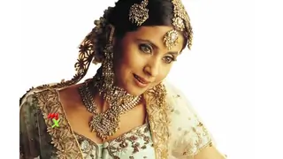 Confirmed: Urmila Matondkar ties the knot with Mohsin Akhtar thumbnail