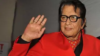 Manoj Kumar to receive Dadasaheb Phalke Award thumbnail