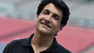 Shiamak Davar wants his fans to meet their favourite Bollywood stars