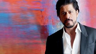 SRK offers job to his fan via Twitter