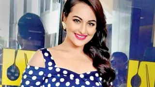 Thought I could look convincing in action role: Sonakshi Sinha Thumbnail