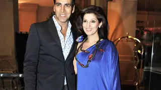 Akshay, Twinkle to endorse real estate project thumbnail