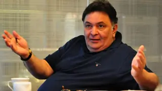 Rishi Kapoor unhappy with Bihar liquor ban Thumbnail