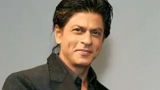 When SRK thought of skipping award functions Thumbnail