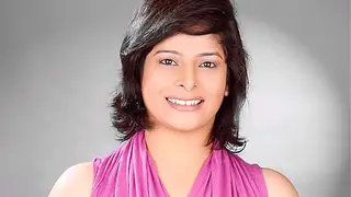Nupur Alankaar burnt herself while shooting for a show! Thumbnail