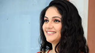 Gracy Singh wants to turn composer-singer. Thumbnail