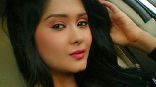 Aur Pyaar Ho Gaya fame Kanchi Singh is back! thumbnail